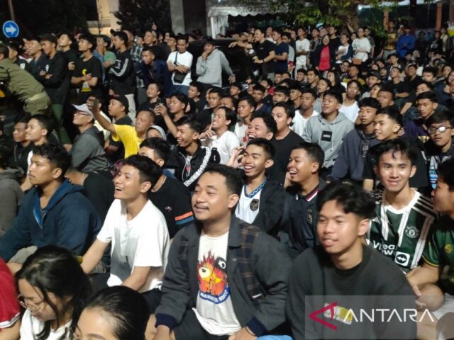 Pemkot Surakarta larang warga nyalakan petasan saat nonbar Piala Asia