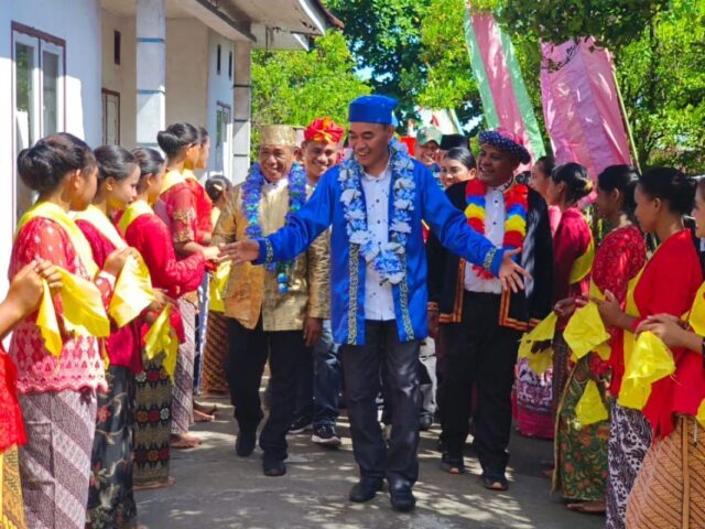 Pemkab Halmahera Barat ajak warga jaga adat dan budaya