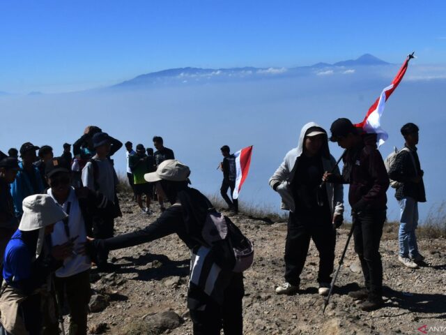 Rekomendasi 5 gunung untuk pendaki pemula di Indonesia