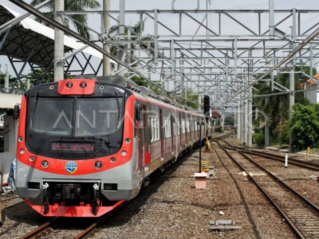 Jadwal commuter line Yogyakarta dan sekitarnya, juga Prameks