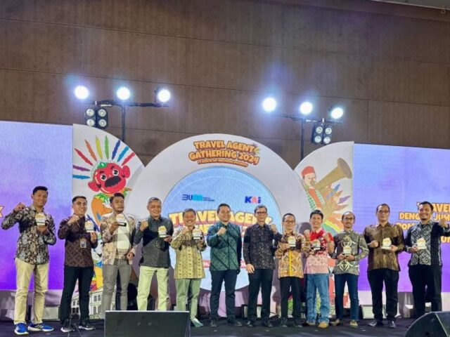 KAI Wisata raih penghargaan di Travel Agent Gathering 2024