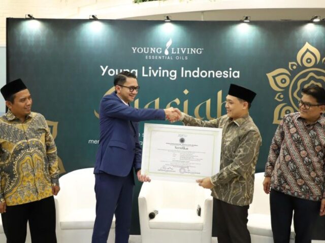 Young Living Indonesia raih sertifikasi bisnis MLM Syariah